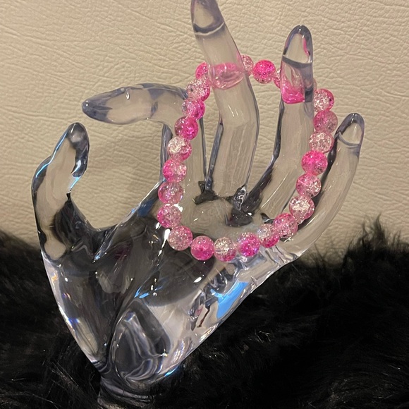 Cute Pink Beaded Bracelet - Picture 2 of 2